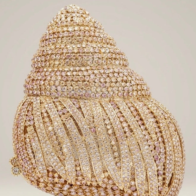 The Aurelia Shell Clutch