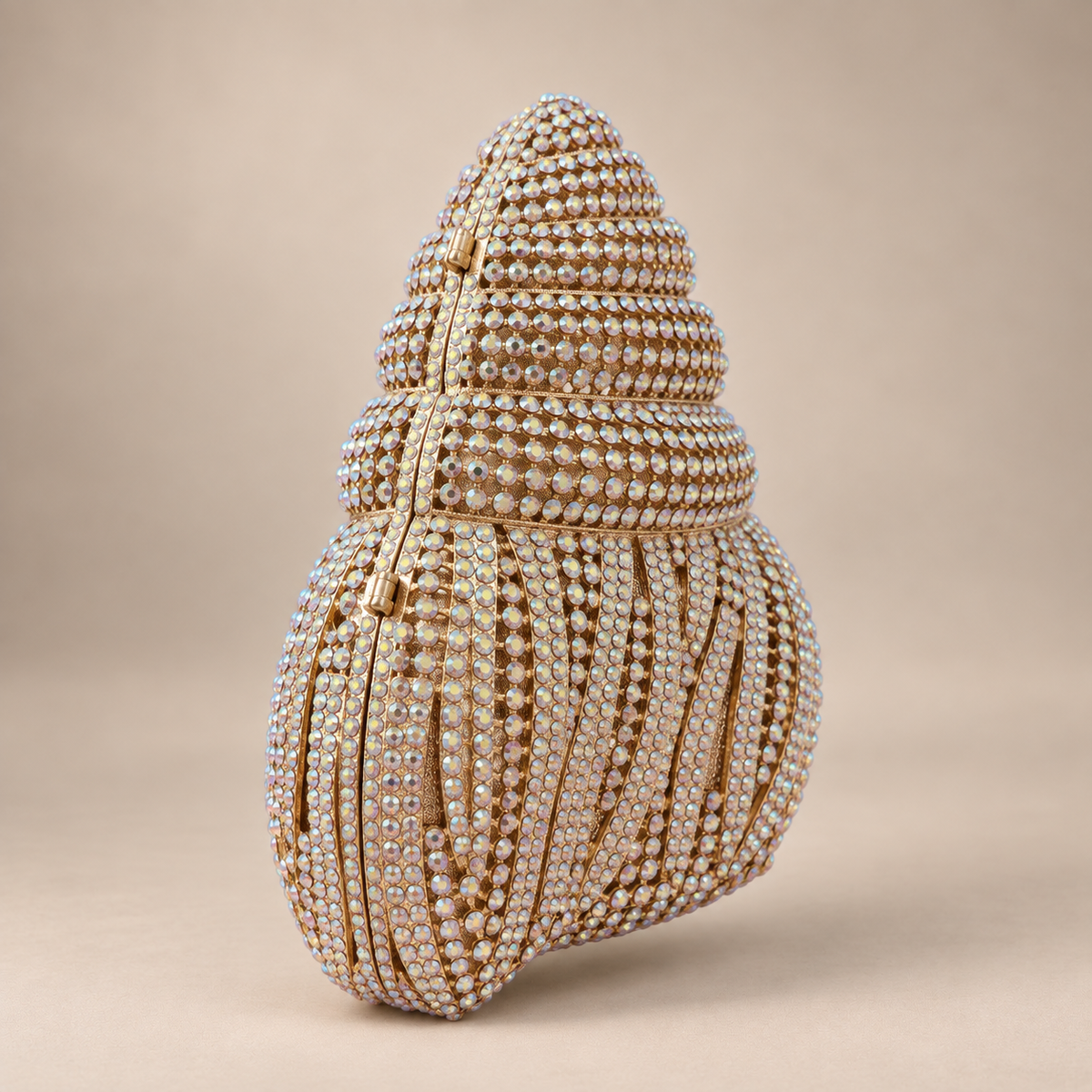 Lustre Shell Clutch
