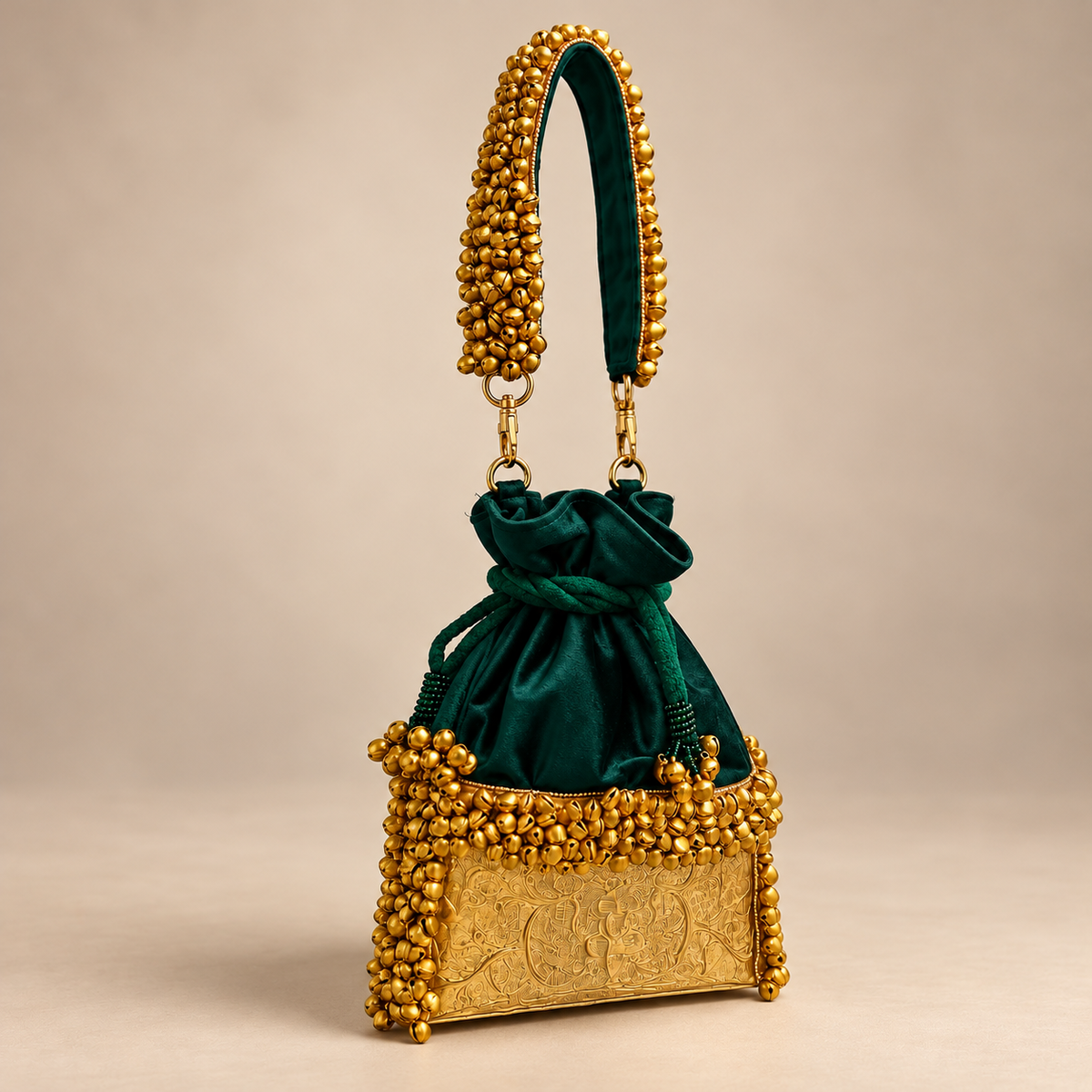 Emerald Royale Potli