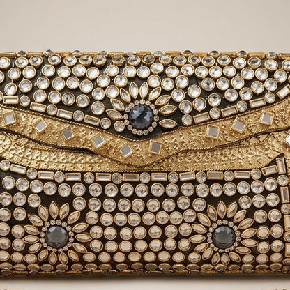 The Royal Glimmer Clutch