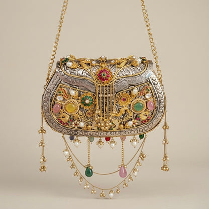 Sovereign Starlet Clutch