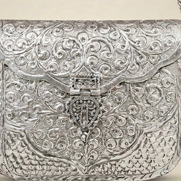 The Chandrika Rajwade Sling