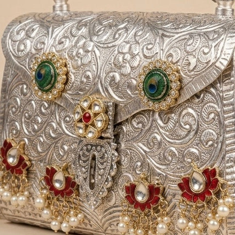 ModernU Royal Carved Clutch