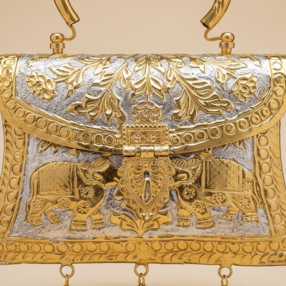 Royal Howdah Clutch