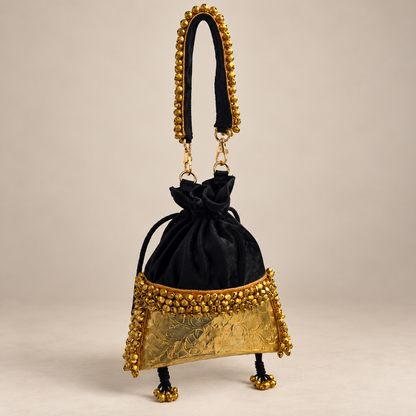 Noir Jhumka Potli