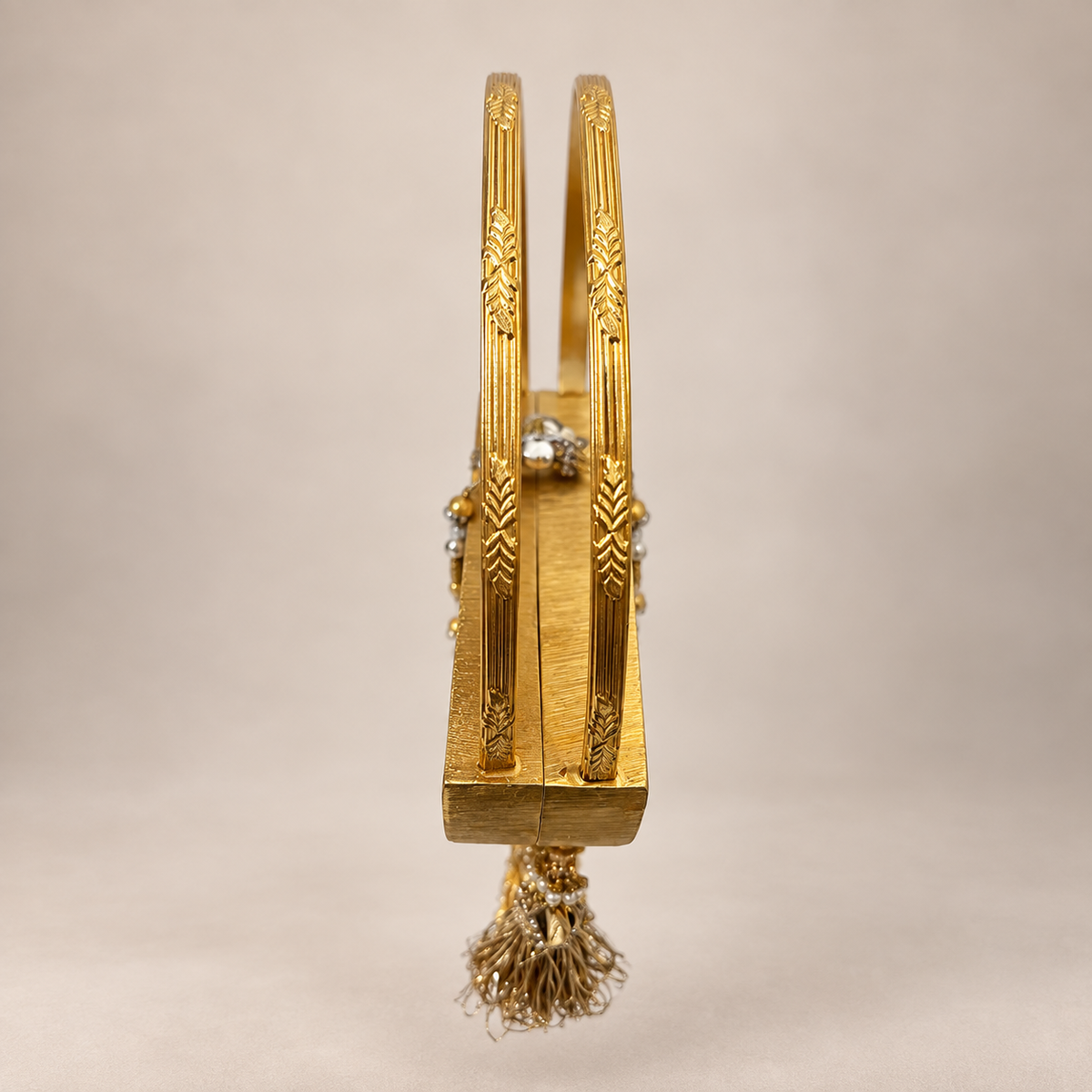 Royal Jharoka mini Clutch