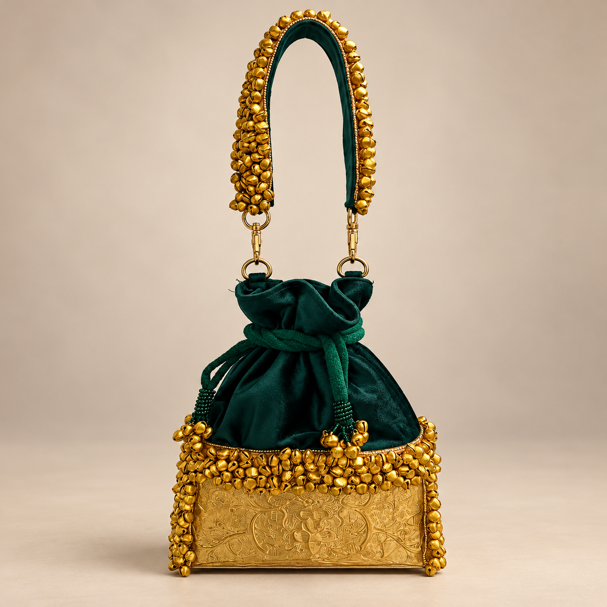 Emerald Royale Potli