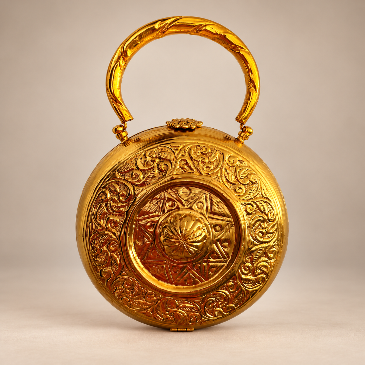 Zariya Clutch
