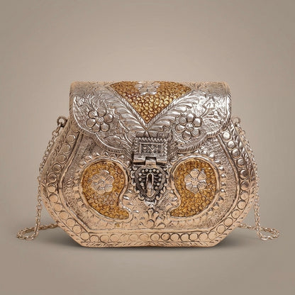 The Noor Rajwade Clutch